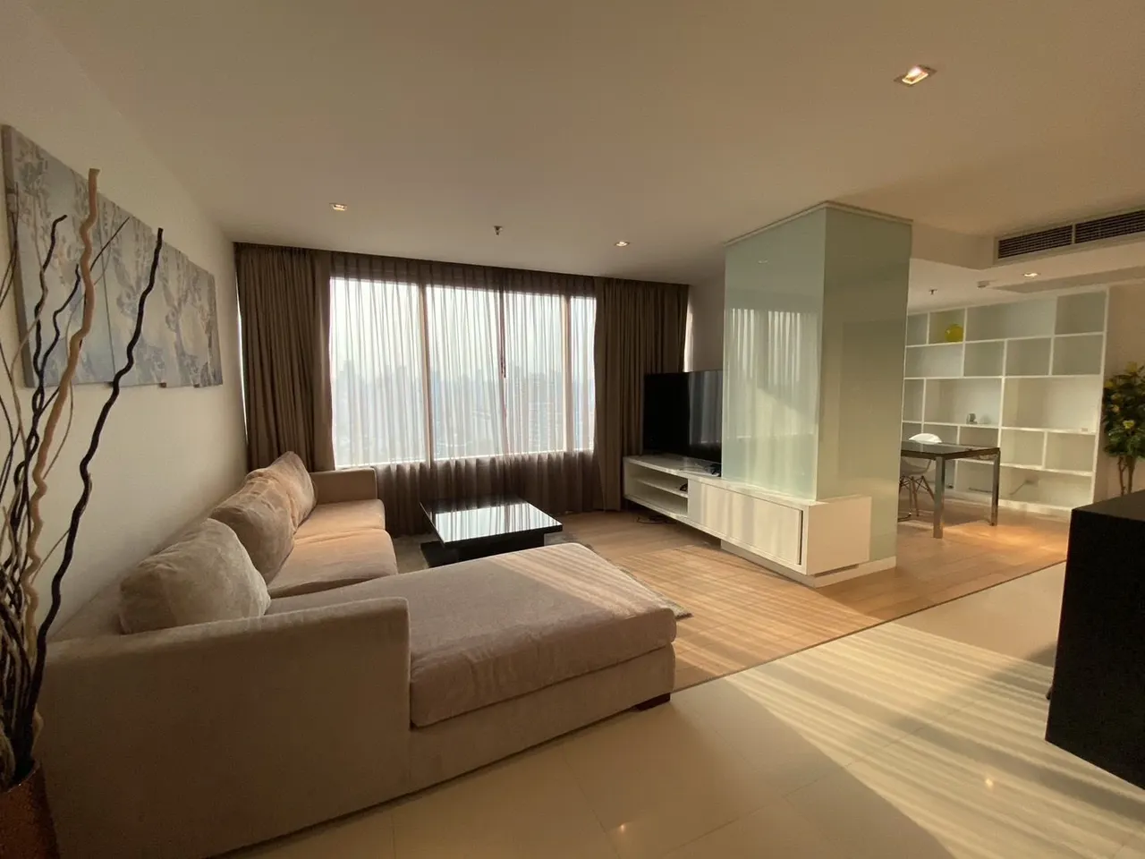 Condo · 2 室 · 2 卫 · 105 m²