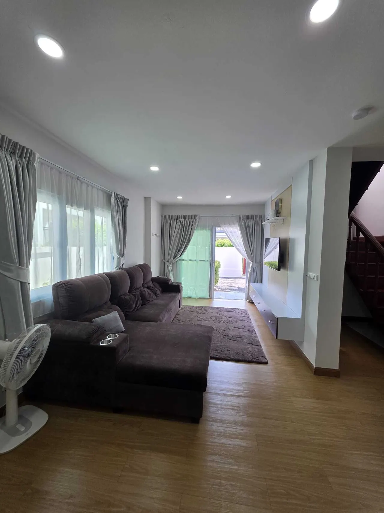 House · 2 ห้องนอน · 2 ห้องน้ำ · 200 m²