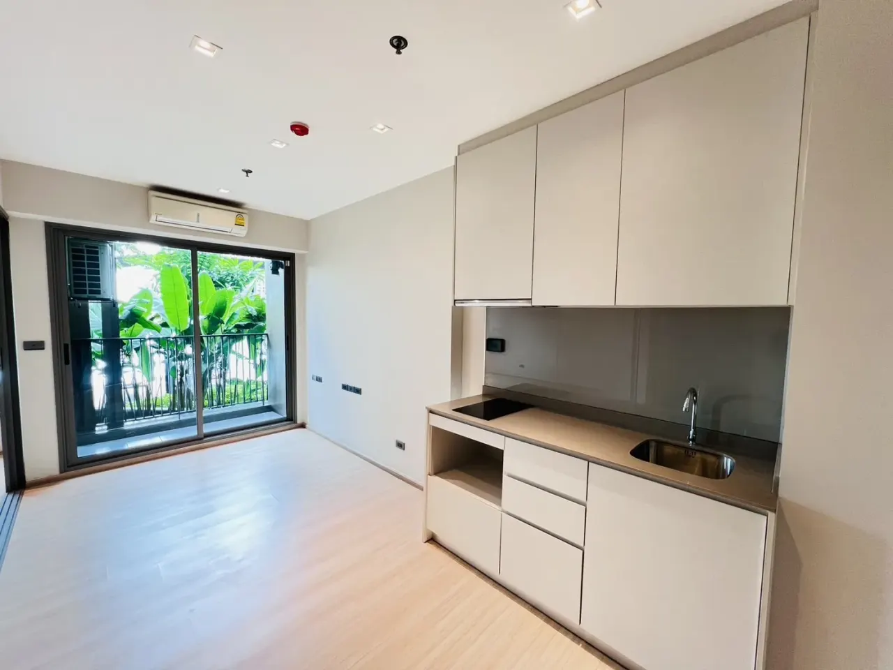 Condo · 1 室 · 1 卫 · 31 m²
