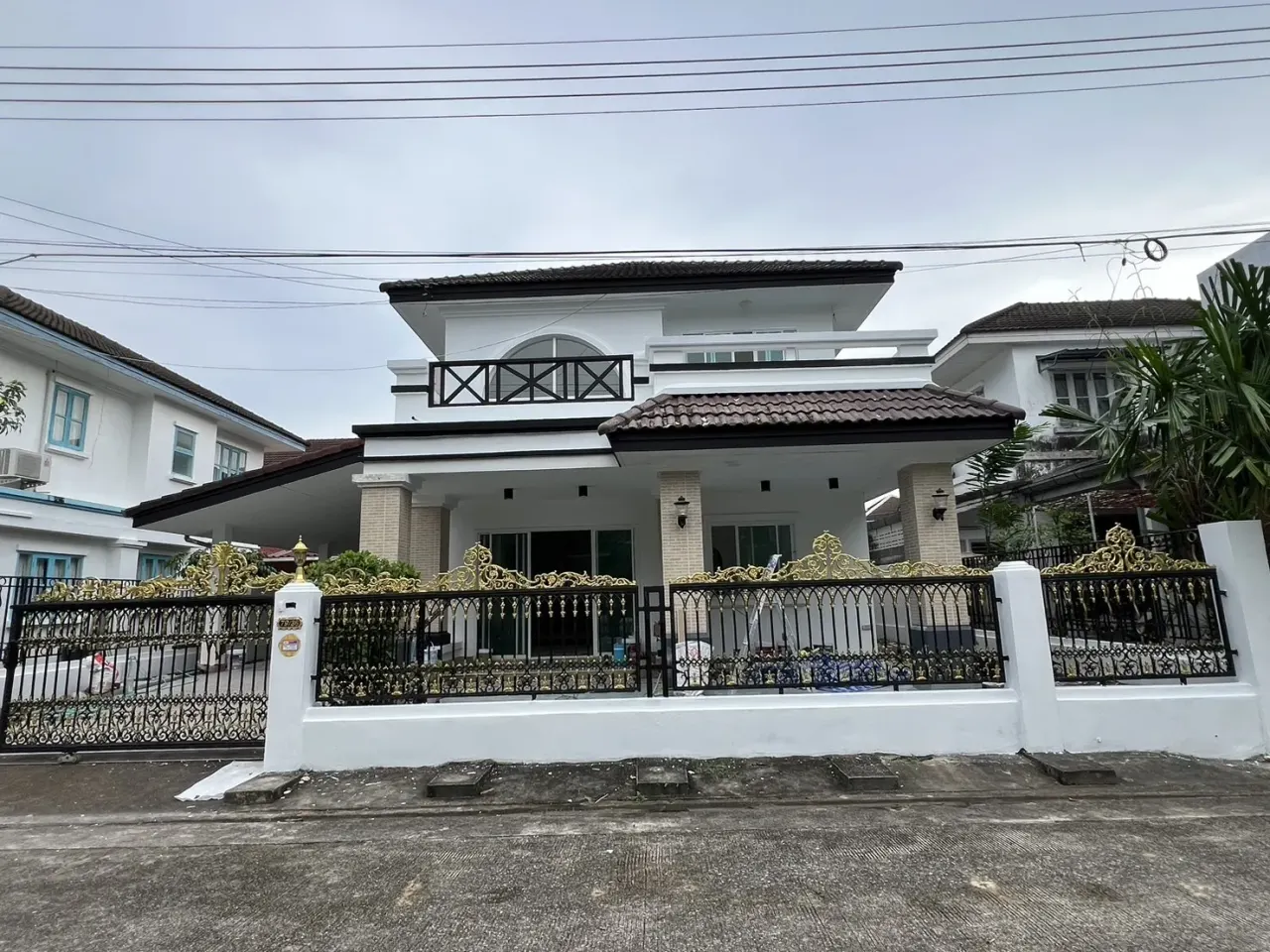 House · 3 ch. · 2 sdb · 210 m²
