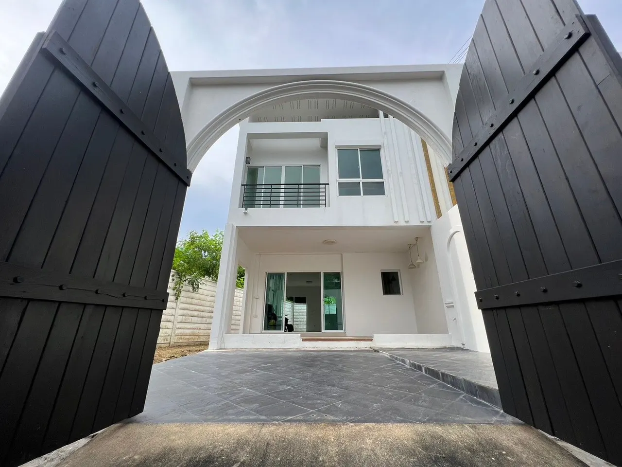 Townhouse · 3 室 · 2 卫 · 98 m²