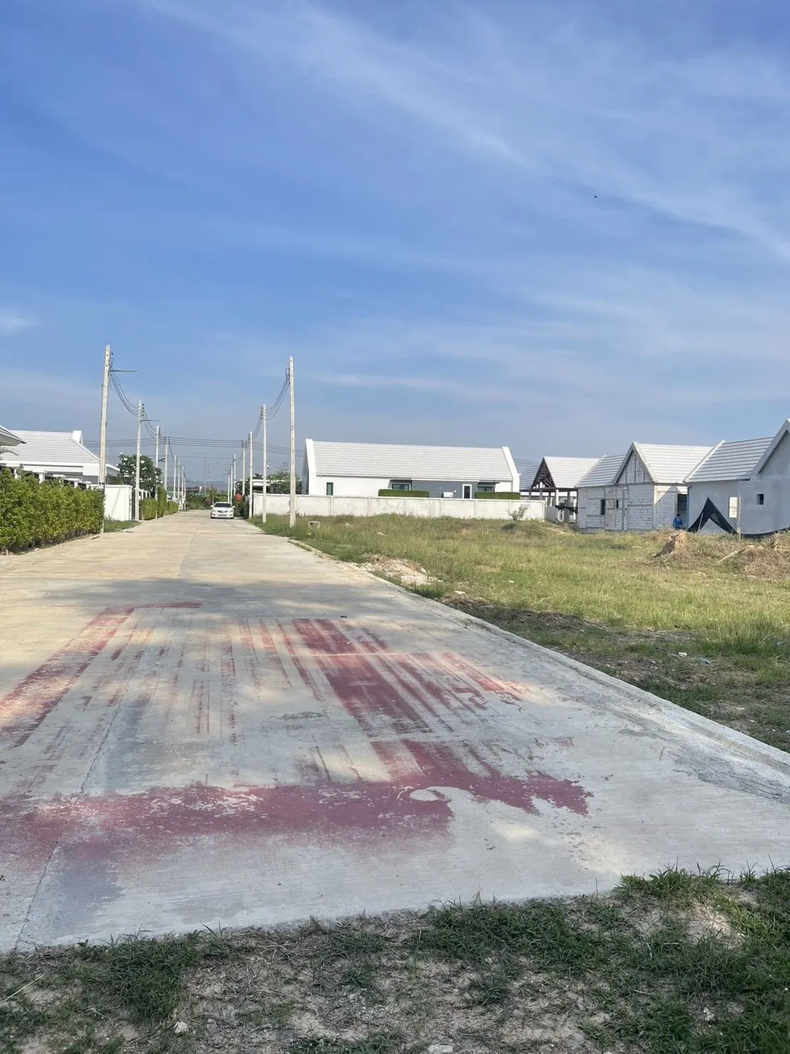 Land · 400 m²
