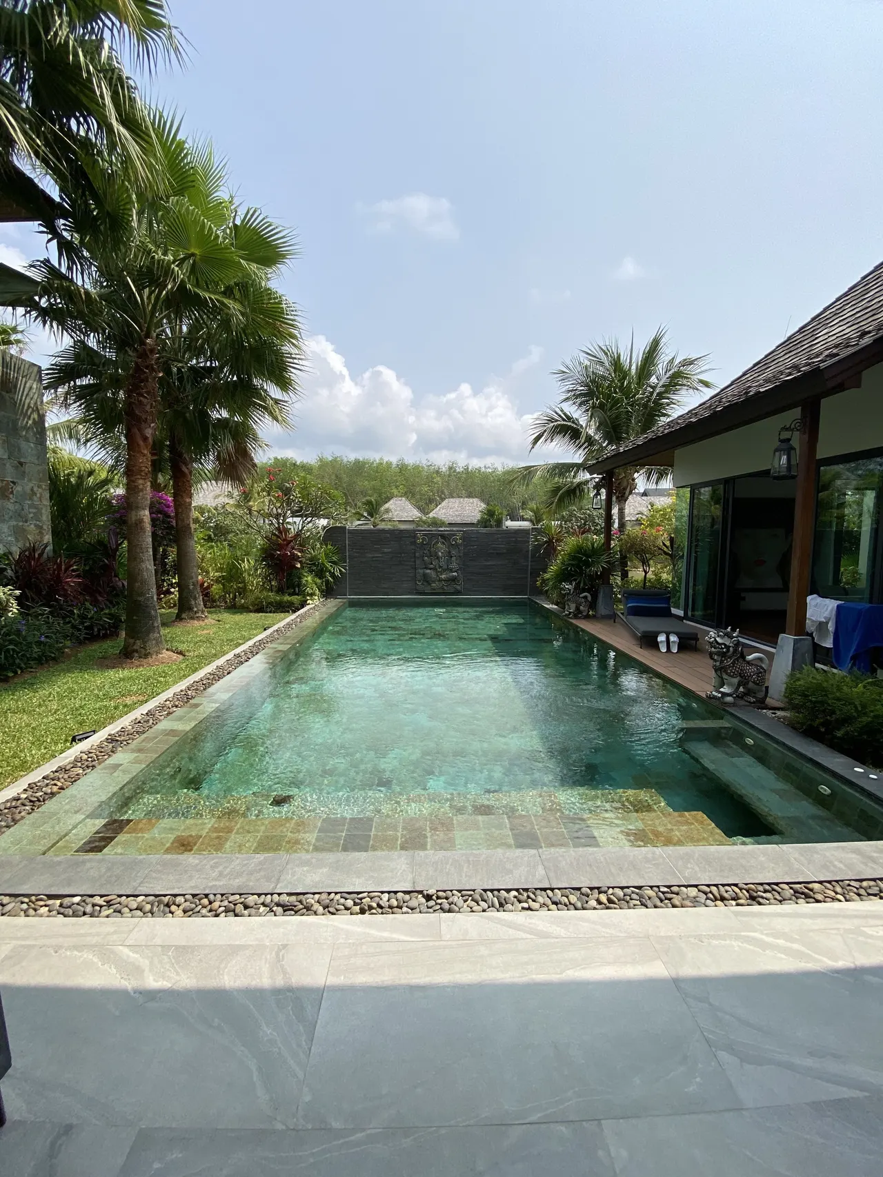Villa · 4 室 · 5 卫 · 442 m²