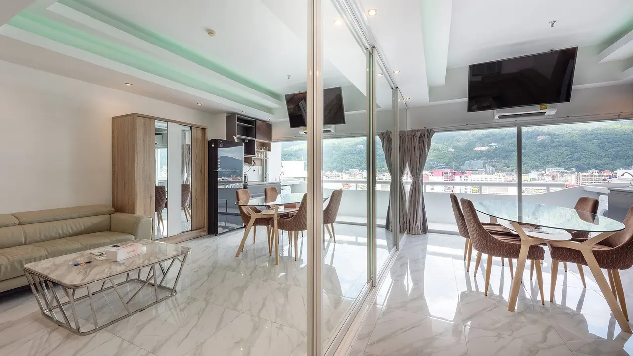 Condo · 3 bd · 1 ba · 63 m²