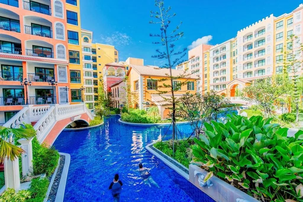 Venetian Signature Condo Resort Pattaya
