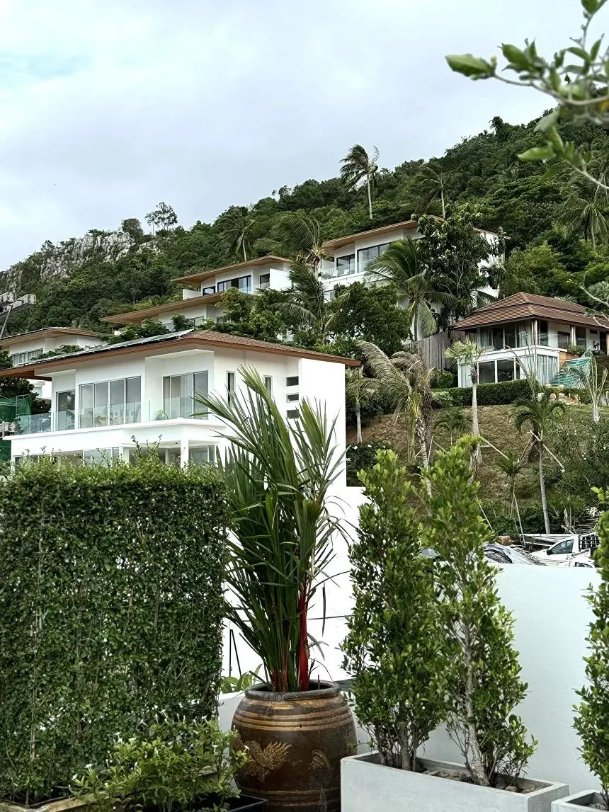 Chemin Sea-View Villa on Bang Po