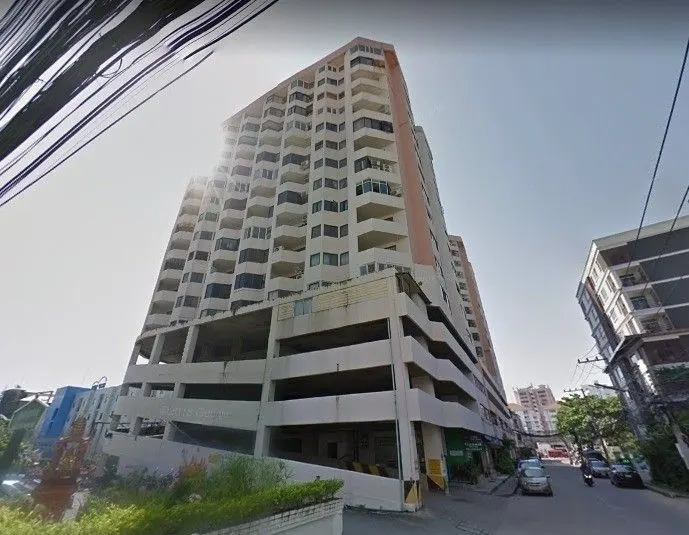 Nakornping Condominium