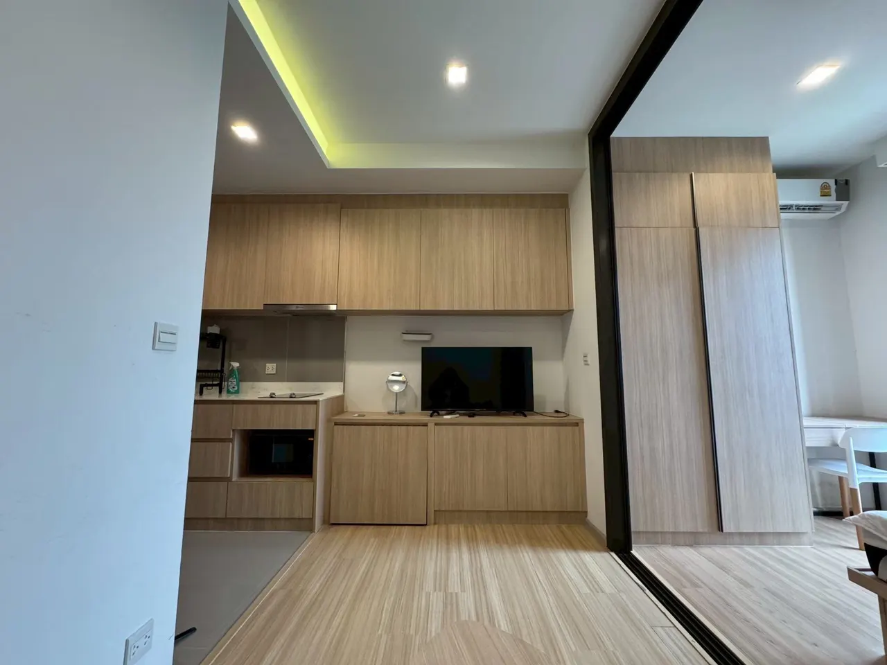 Condo · 1 ห้องนอน · 1 ห้องน้ำ · 28 m²