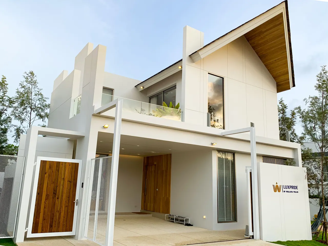 LuxPride by Wallaya Villas