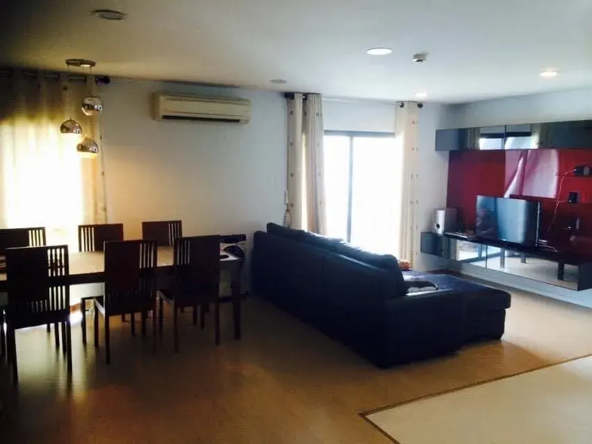 Condo · 2 室 · 2 卫 · 92 m²