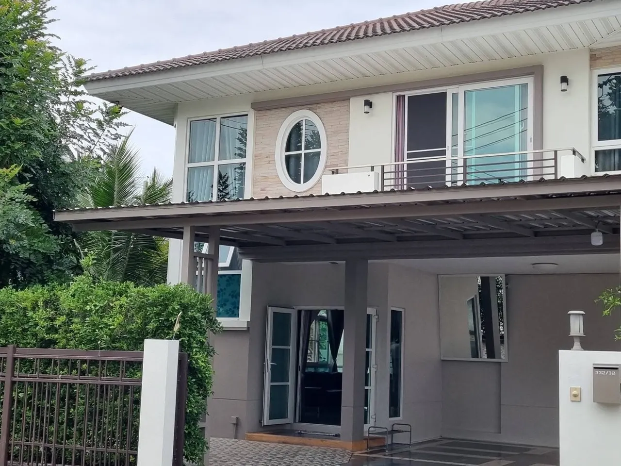 House · 3 bd · 3 ba · 167 m²