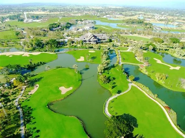 Summit Green Valley