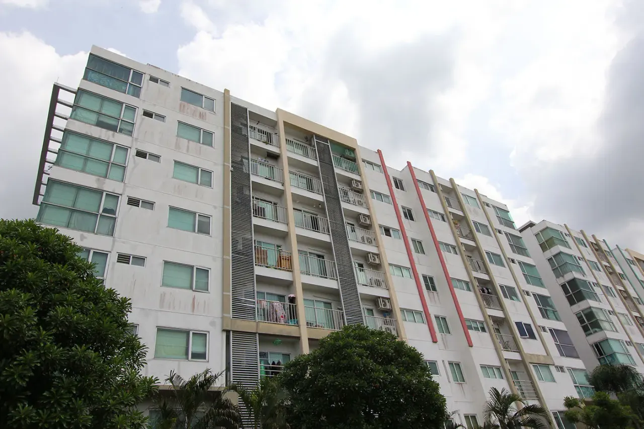 Metro Park Sathorn Phase 1