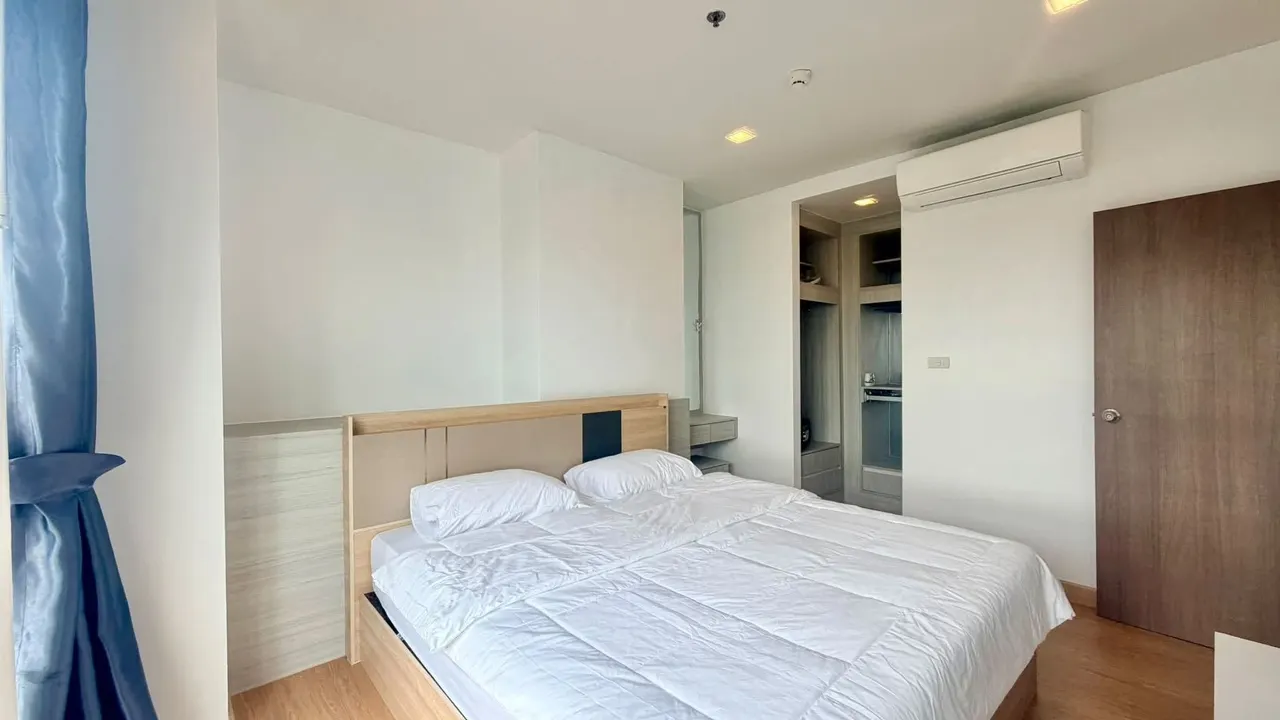 1 ห้องนอน · 1 ห้องน้ำ · 37 m²