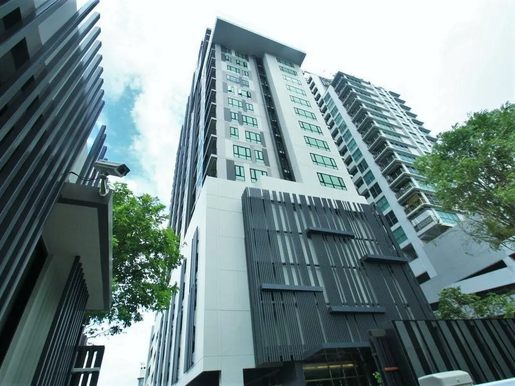 The Vertical Aree
