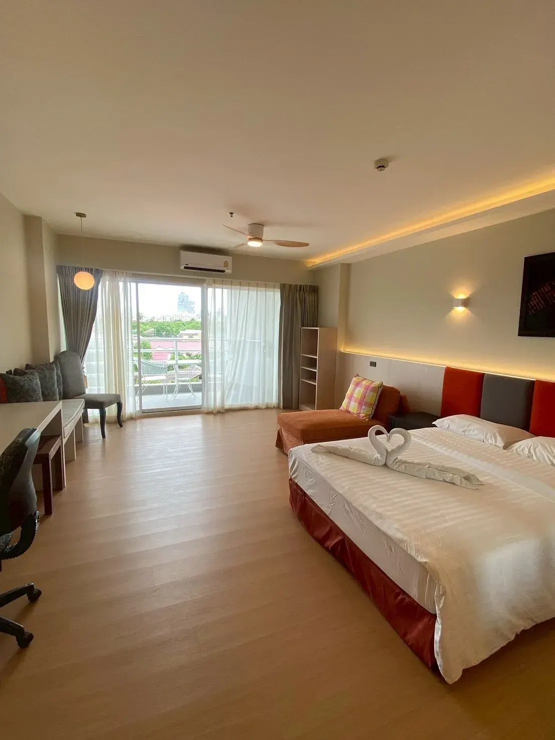 Condo · 1 卫 · 48 m²