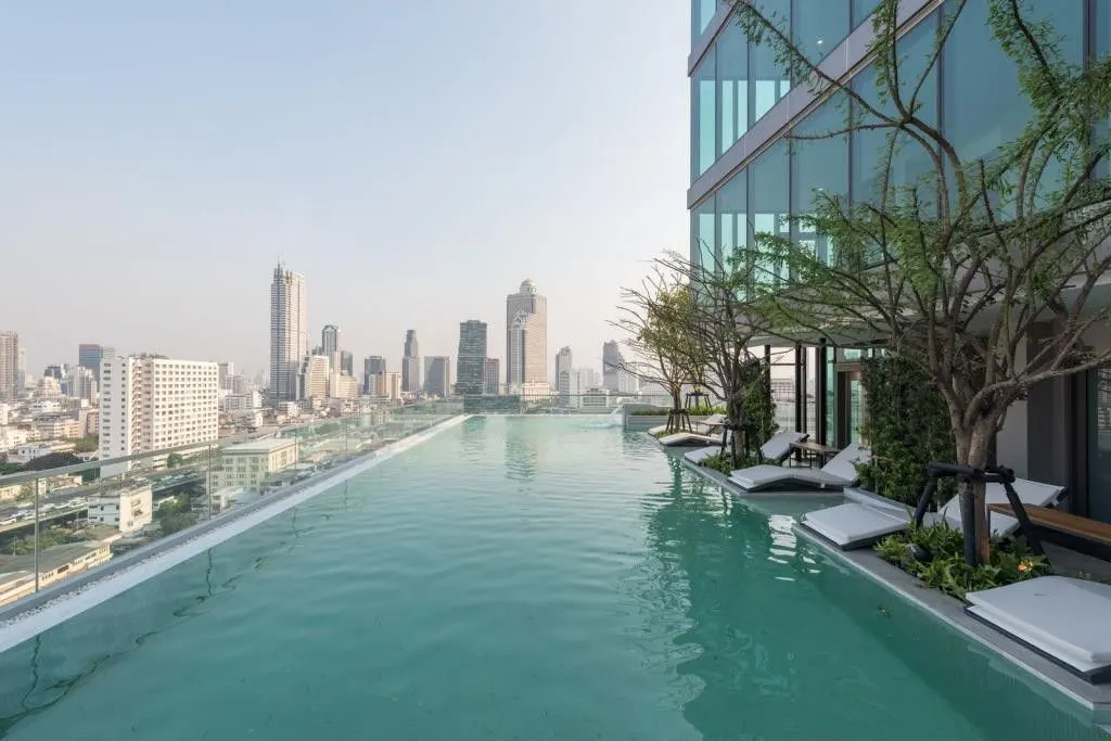 The Room Charoenkrung 30