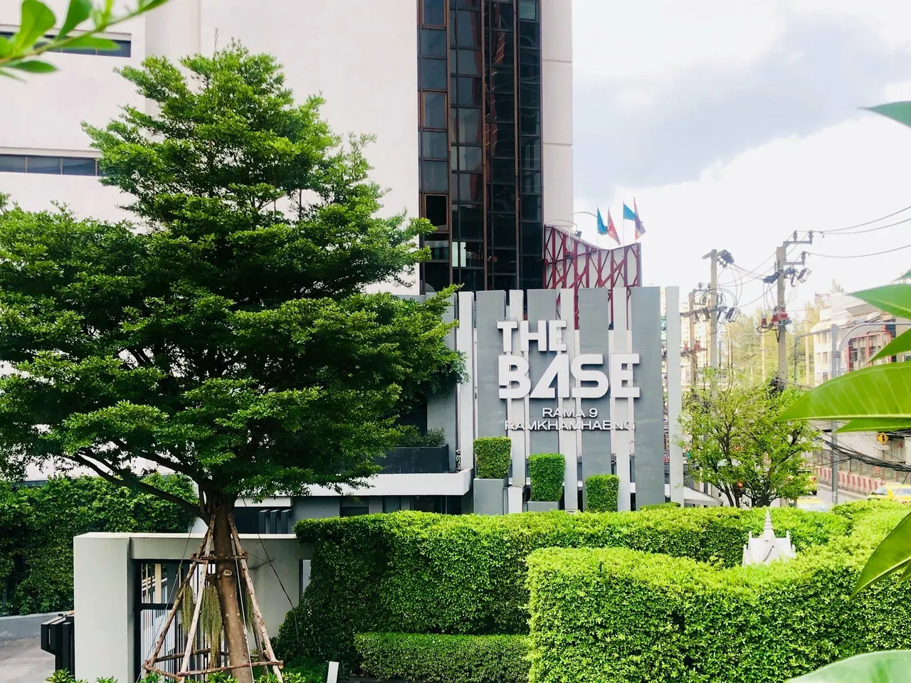 The Base Rama 9 - Ramkhamhaeng