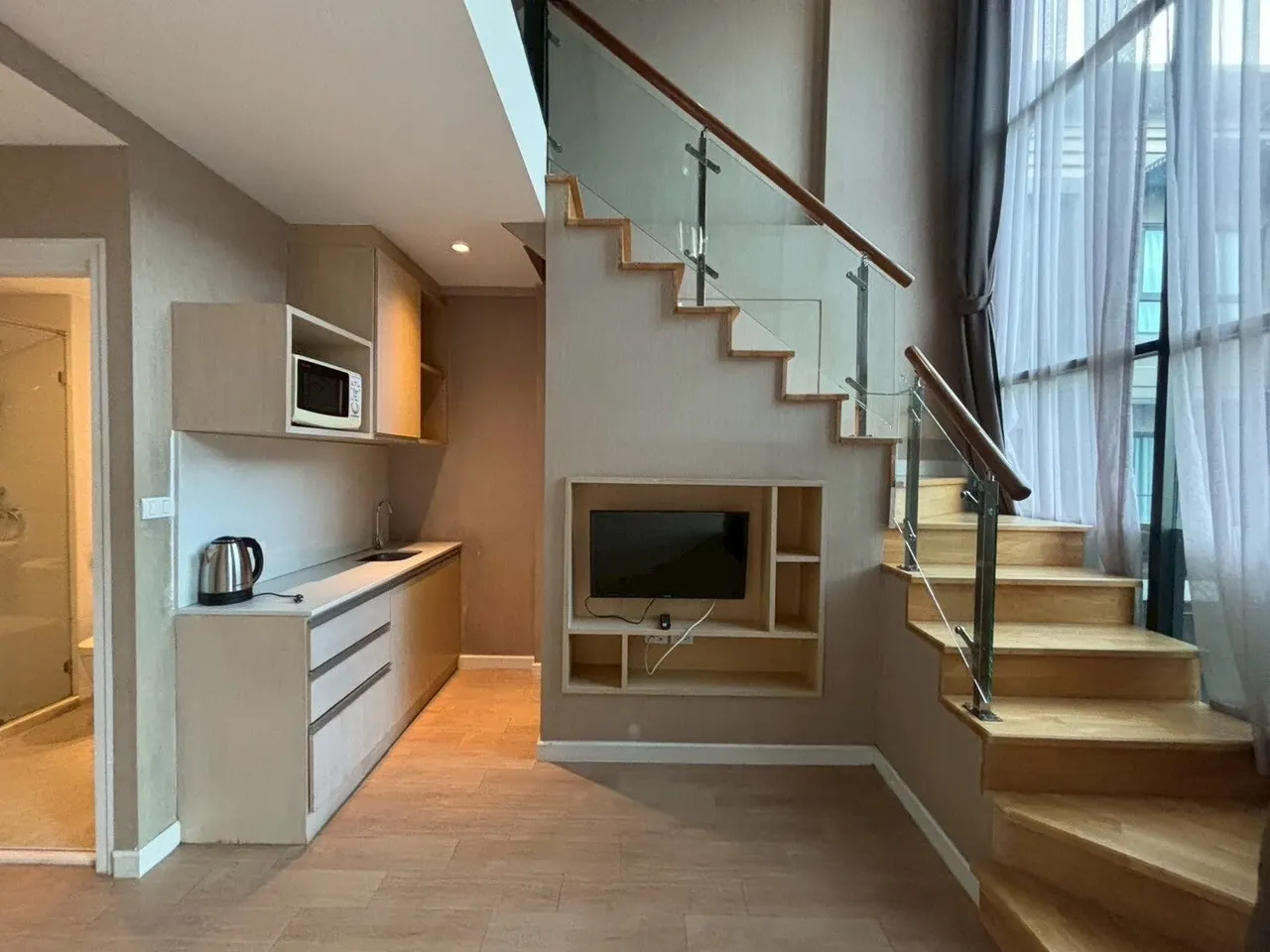 Condo · 2 bd · 2 ba · 64 m²