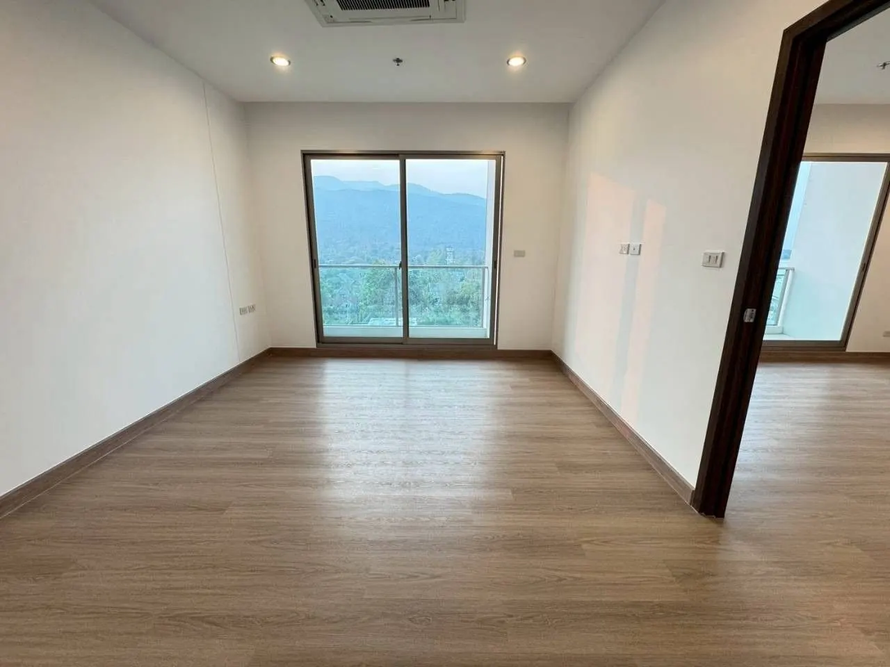1 ch. · 1 sdb · 70 m²