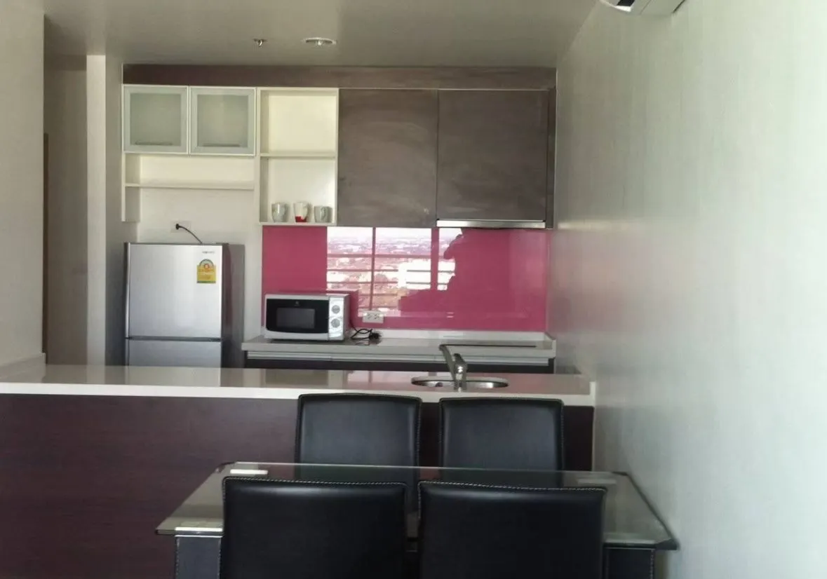 Condo · 2 bd · 2 ba · 89 m²