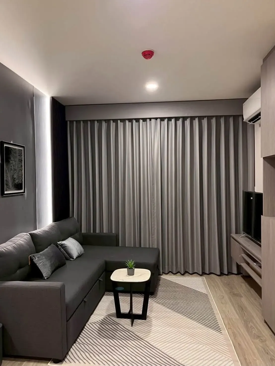 Condo · 1 室 · 1 卫 · 37 m²