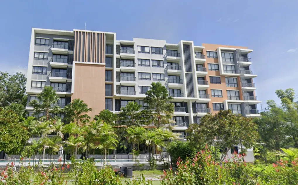 Capetown Sriracha Condo & Residence