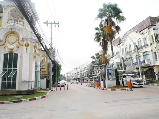 Baan Klang Muang The Royal Monaco