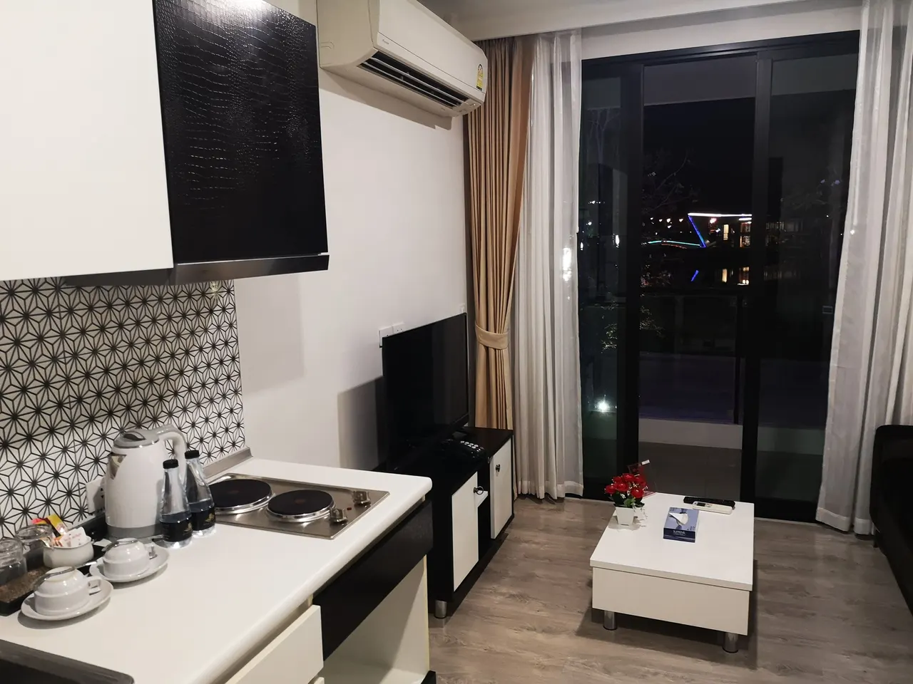 Condo · 1 ห้องน้ำ · 32 m²