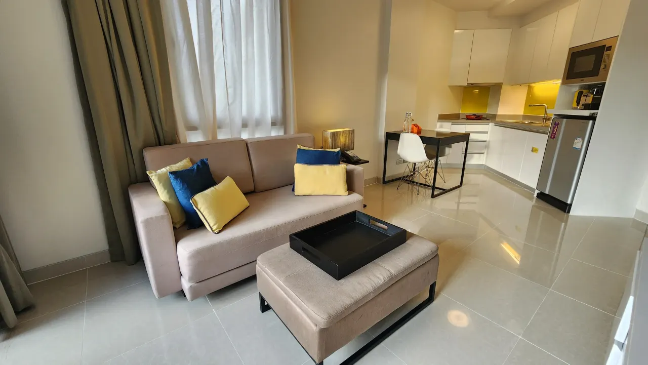 Condo · 1 bd · 1 ba · 42 m²