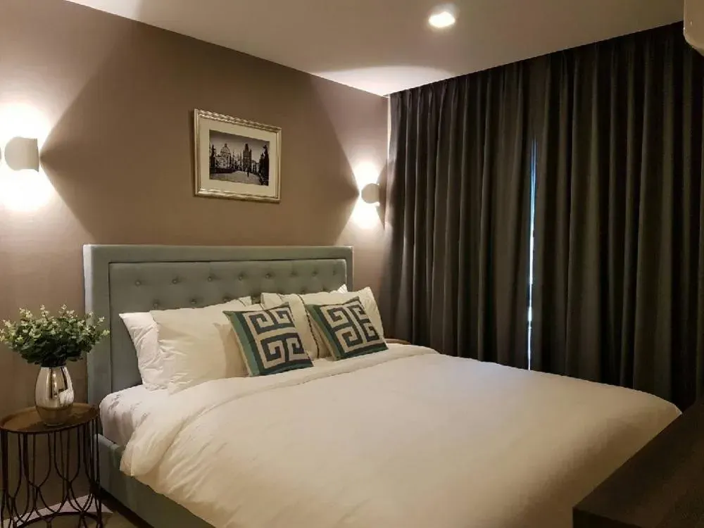 Condo · 1 bd · 1 ba · 35 m²