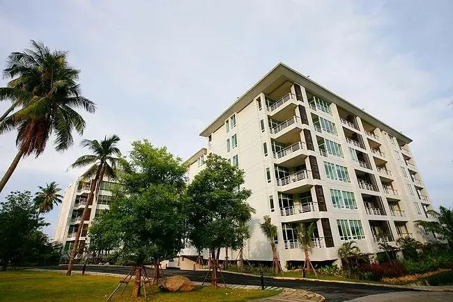 Karon Hill Residence
