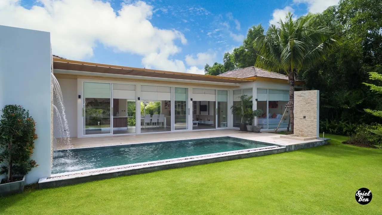 The Signature Villas Naiharn