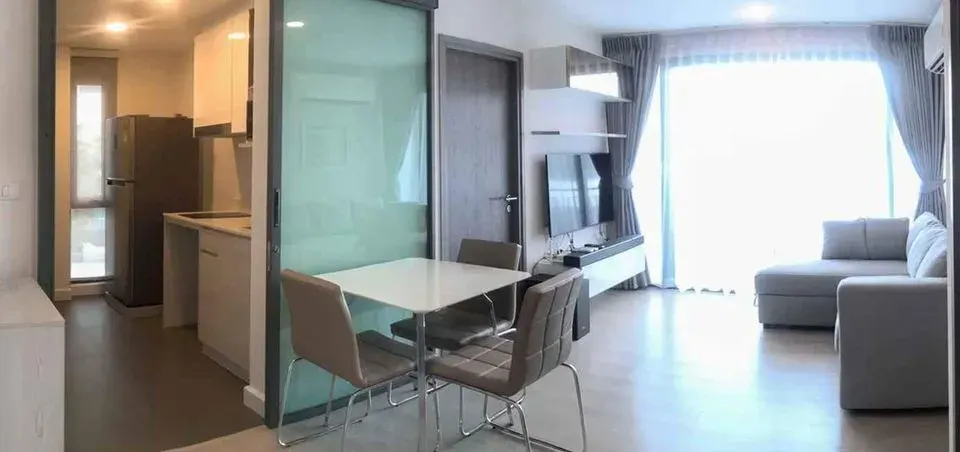 Condo · 2 bd · 2 ba · 57 m²