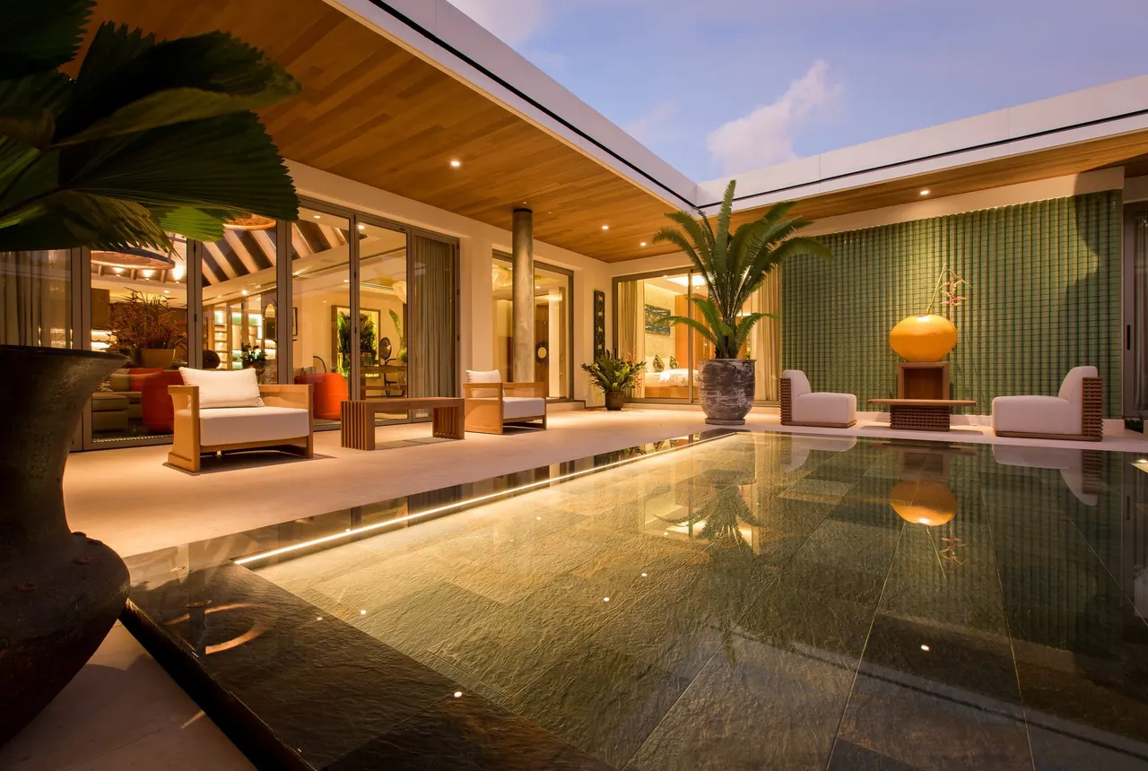 Villa · 5 ห้องนอน · 5 ห้องน้ำ · 720 m²
