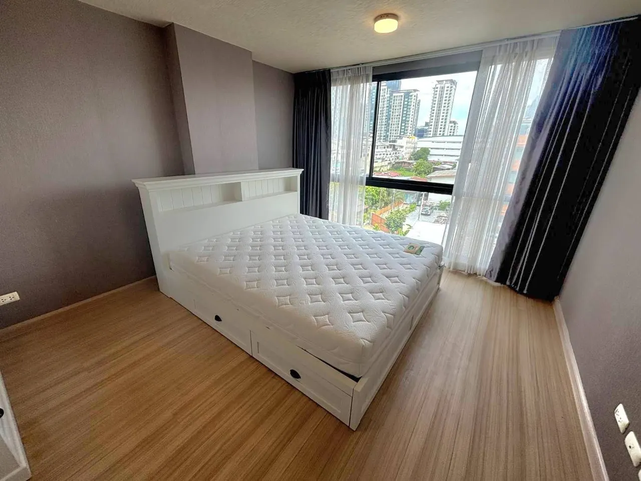 Condo · 1 室 · 1 卫 · 34 m²