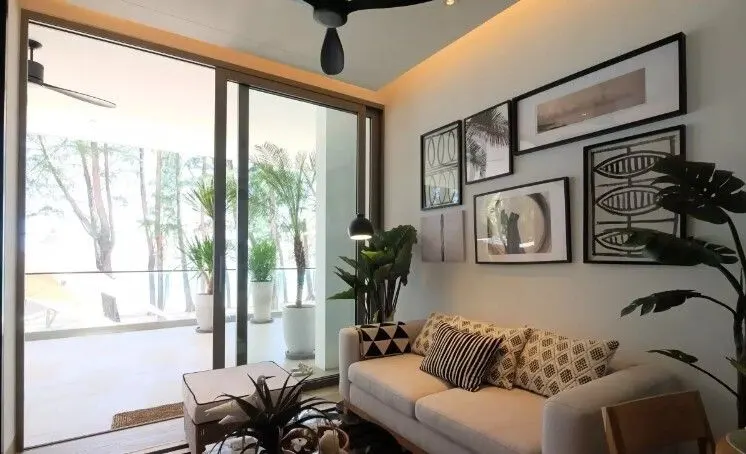Condo · 1 bd · 1 ba · 56 m²
