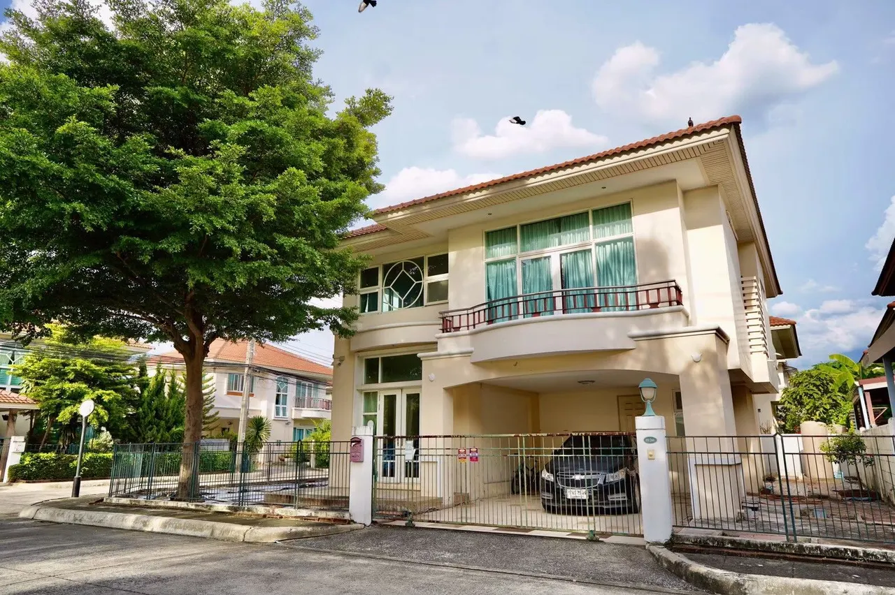 House · 3 ch. · 3 sdb · 213 m²