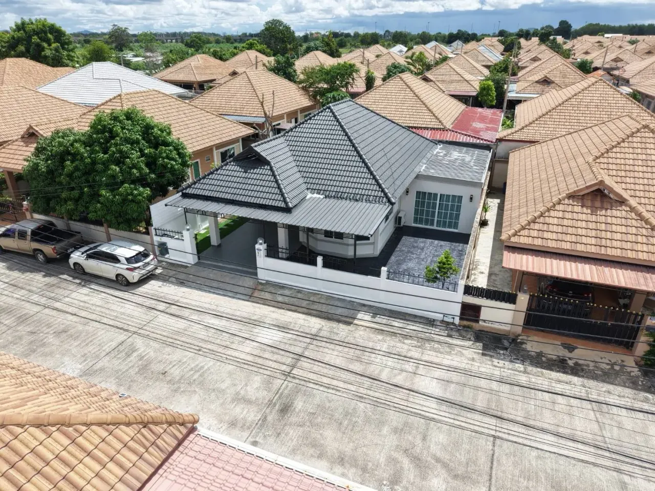 3 сп. · 2 ванн. · 240 m²