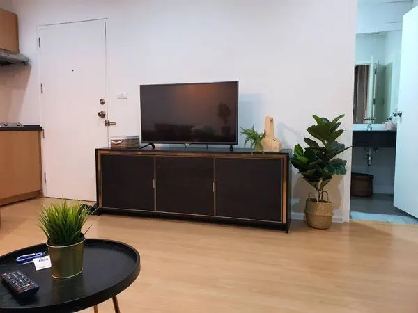 Condo · 1 室 · 1 卫 · 45 m²