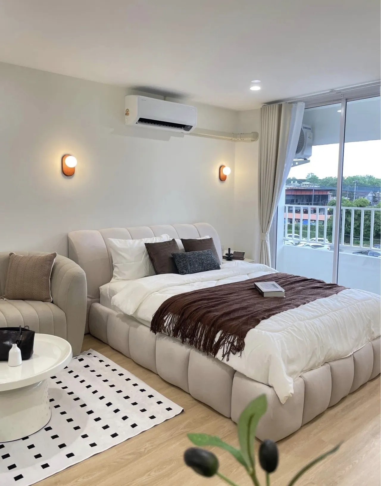 1 ห้องนอน · 1 ห้องน้ำ · 32 m²