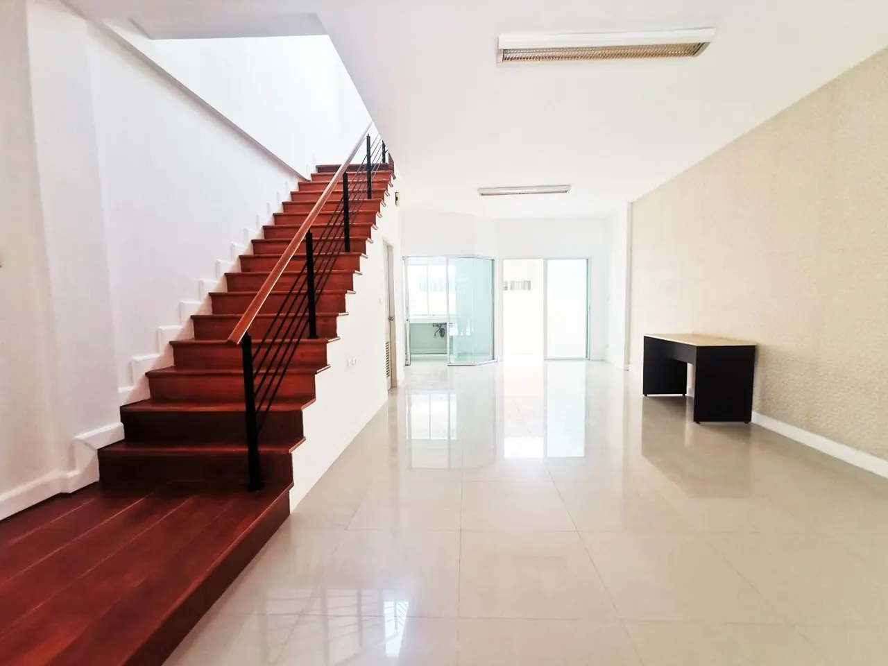 Townhouse · 3 bd · 3 ba · 180 m²