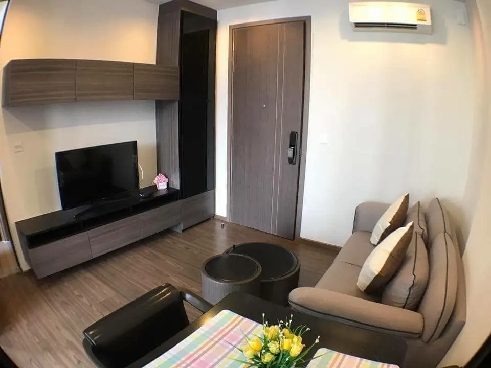 Condo · 1 ห้องนอน · 1 ห้องน้ำ · 30 m²