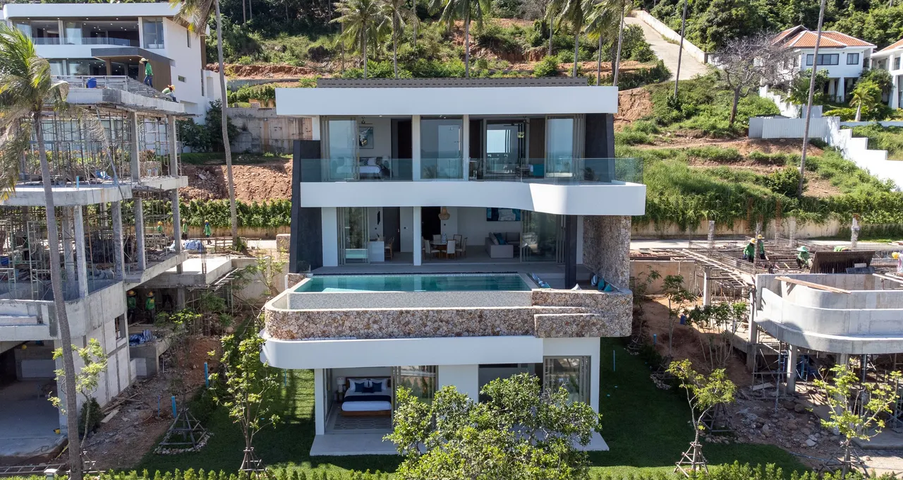 Villa · 4 bd · 4 ba · 470 m²