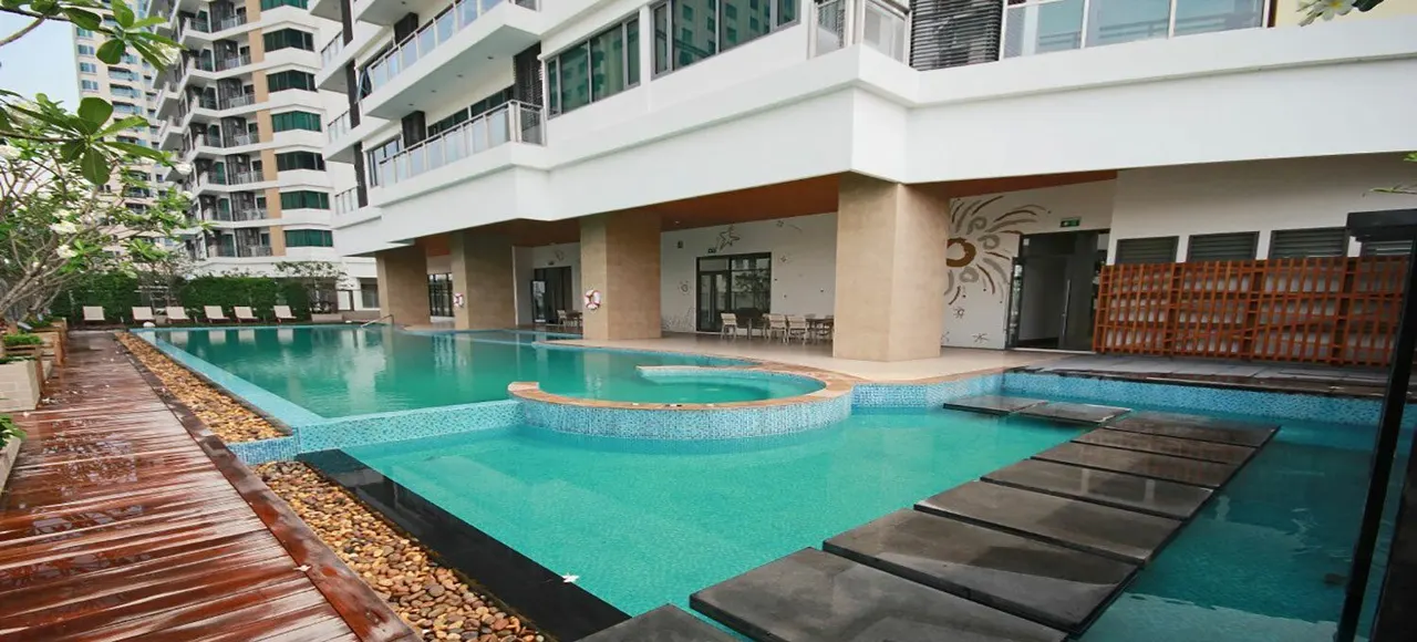 Bright Sukhumvit 24