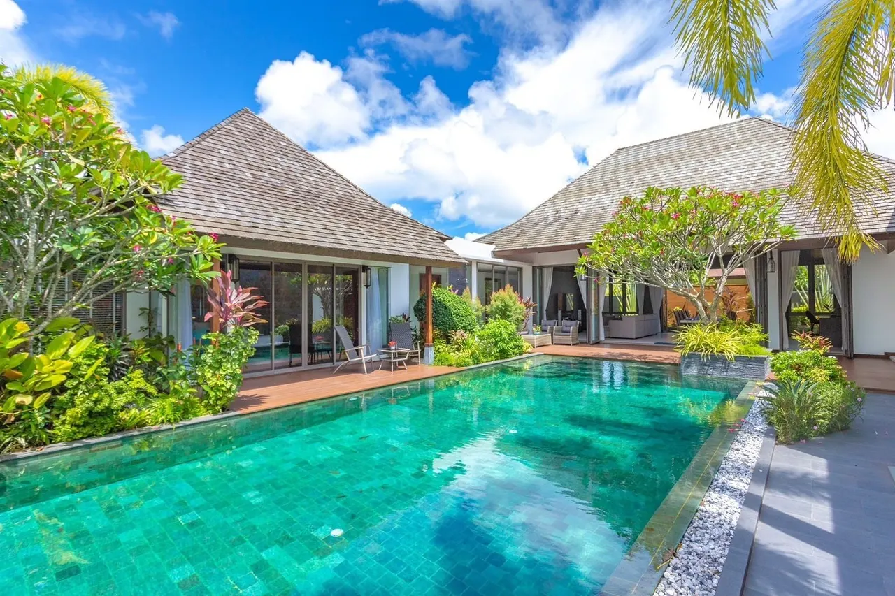 Villa · 4 室 · 4 卫 · 347 m²