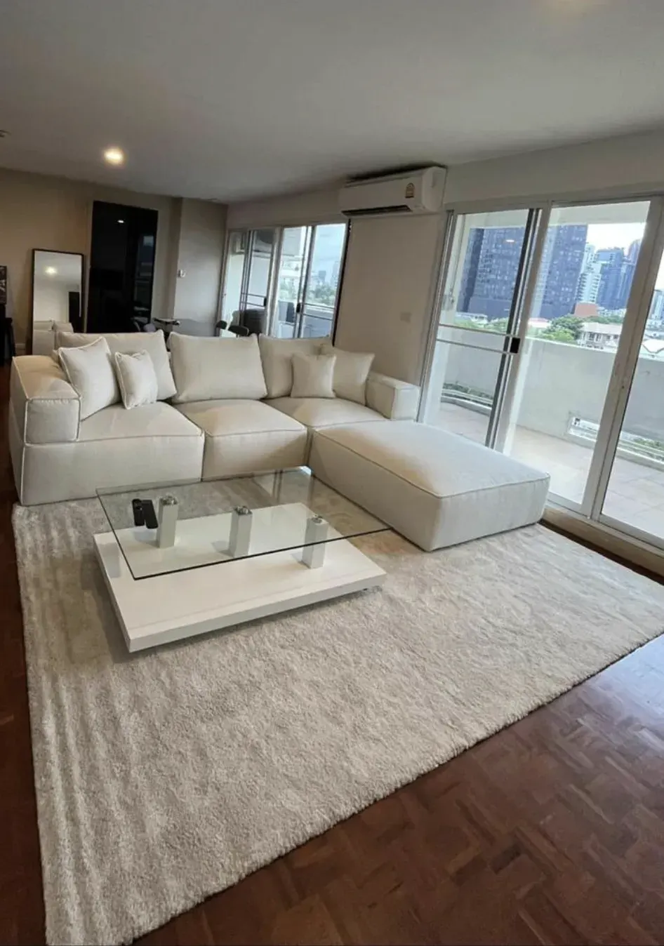 Condo · 1 ch. · 1 sdb · 84 m²