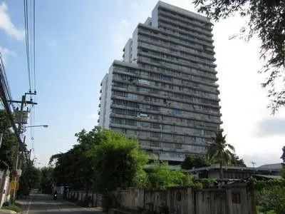 Supapong Place