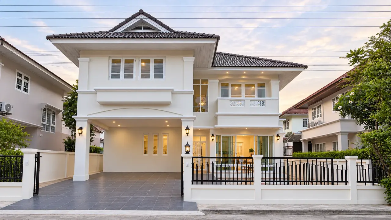 3 ch. · 2 sdb · 180 m²