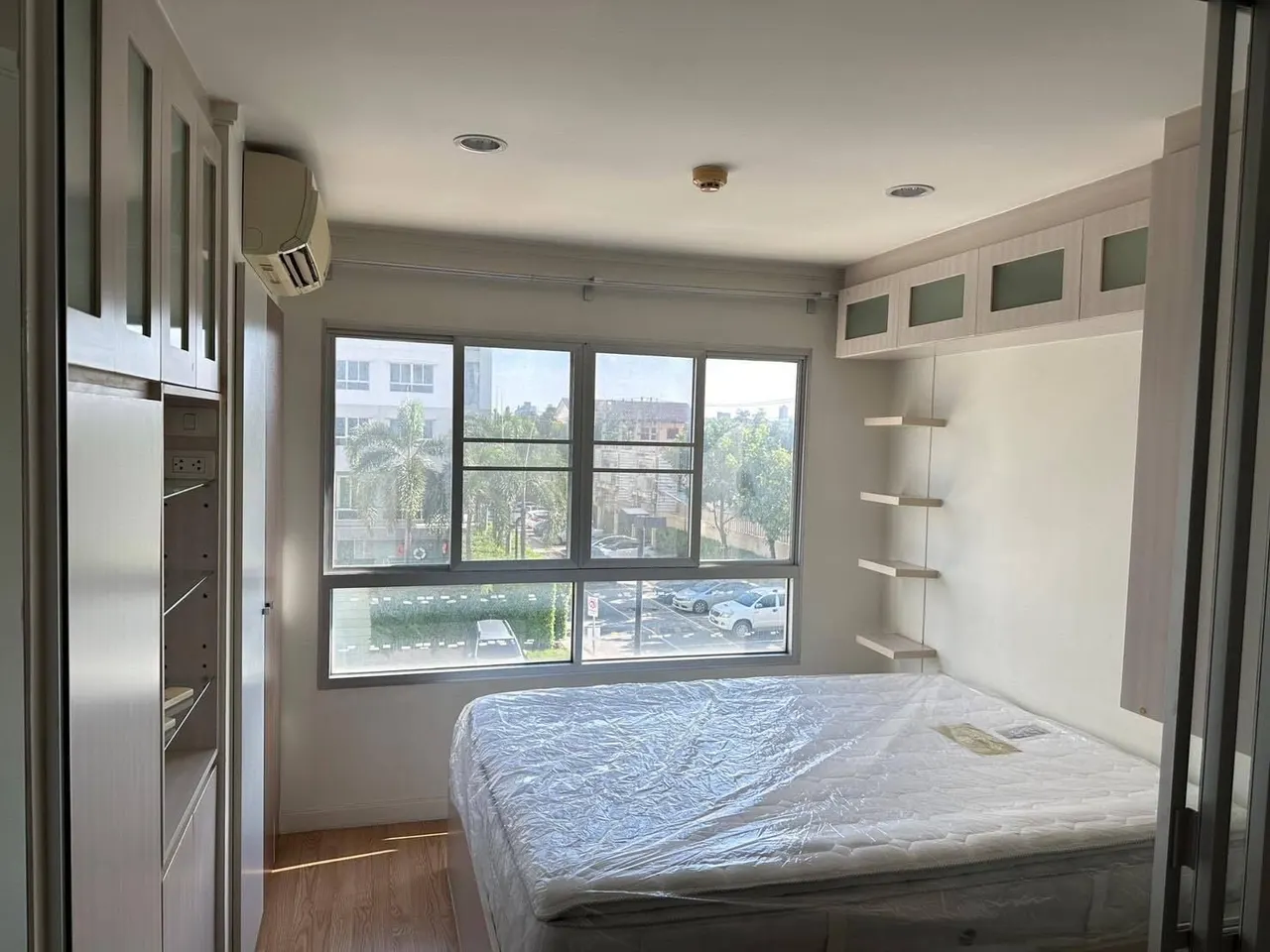 Condo · 1 室 · 1 卫 · 26 m²